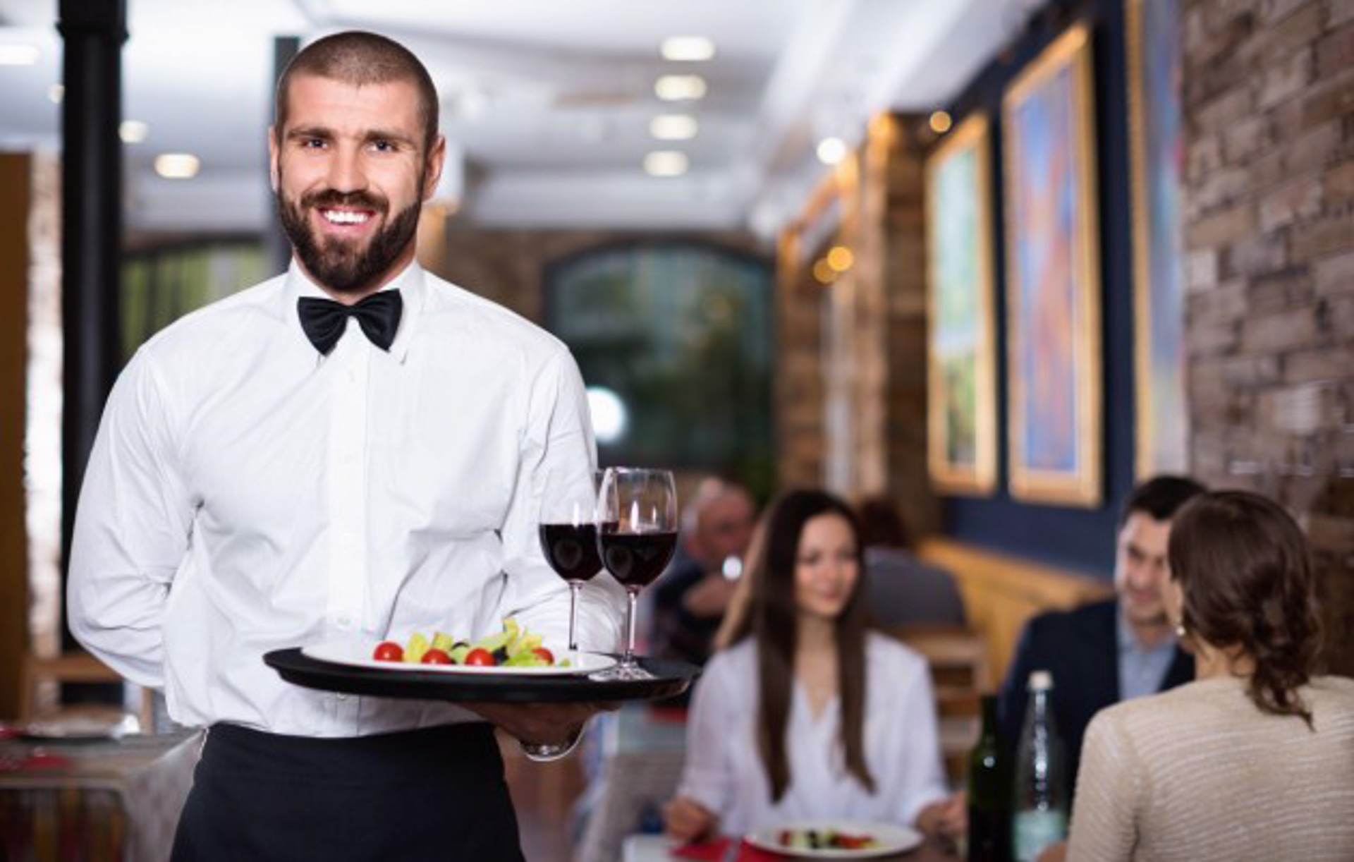 Offre d'emploi serveur serveuse